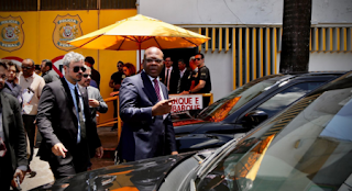 Ministro do governo Lula, Silvio Almeida visita Complexo Penitenciário do Curado para avaliar questões humanitárias Ministro do governo Lula, Silvio Almeida visita Complexo Penitenciário do Curado para avaliar questões humanitárias