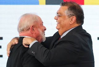 No mestrado, Dino fez crítica às indicações políticas para Tribunais