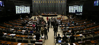 Congresso aprova Orçamento de 2024 com ‘fundão’ eleitoral recorde de R$ 4,9 bilhões