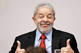 Lula: filhos de Bolsonaro deveriam renunciar já que duvidam das urnas