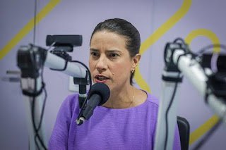 Rejeição: 61% dizem não votar em candidato a prefeito apoiado por Raquel Lyra, aponta enquete do blog