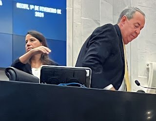 Opinião – Um nada a ver no tudo a ver – Por Ismael Alves
