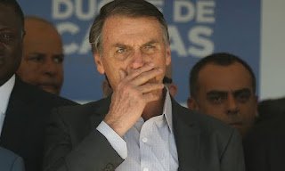 Bolsonaro fica em silêncio em depoimento à PF sobre acusação de tentativa de golpe
