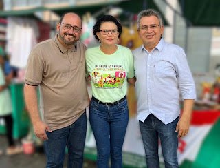 Ao lado de Cícera Nunes e Doriel Barros, Val Pessoa representou Gravatá na III Feira da Agricultura Familiar, no Recife