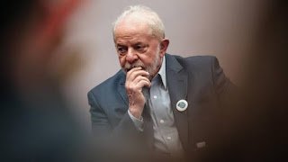 Lula faz primeira reunião ministerial do ano e tenta reverter queda de popularidade do governo