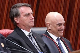 Moraes dá 48h para Bolsonaro explicar ida à embaixada da Hungria após apreensão de passaporte