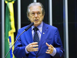 Treta no União: Bivar “desautoriza” Rueda de representar o partido Treta no União: Bivar “desautoriza” Rueda de representar o partido