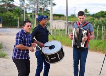 Gabriel Queiroz & Forró Três Cabaços: conheça o trio pé-de-serra de Chã Grande que tem conquistado por onde passa