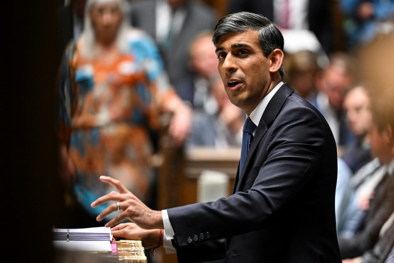 Segundo a imprensa britânica, o primeiro-ministro Rishi Sunak convocará eleições para 4 de julho - UK PARLIAMENT/AFP