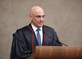 Em despedida, Moraes diz que TSE dá exemplo de romper ‘cultura de impunidade’ das redes sociais