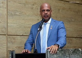 Anderson Correia apresenta PL para implantação de rastreamento no transporte de animais no Aeroporto de Caruaru