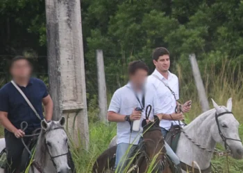 João Campos galopa na Rota Ecoturística de Chã Grande