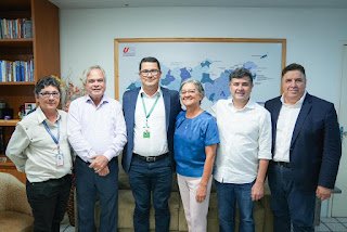 Eduardo da Fonte se reúne com representantes da UPE e Santa Casa para que o Hospital Oswaldo Cruz passe a ter a titularidade do terreno