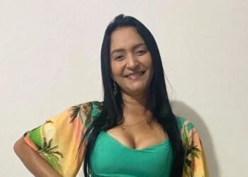 Técnica de enfermagem e motorista de ambulância de Buíque param para prestar socorro a acidentados na PE-270 e são atropelados; uma mulher morreu