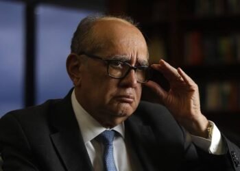 Sob relatoria de Gilmar Mendes, STF retoma julgamento da descriminalização do porte de maconha