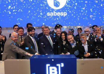 Governo de SP conclui privatização da Sabesp ao vender 32% dos papéis