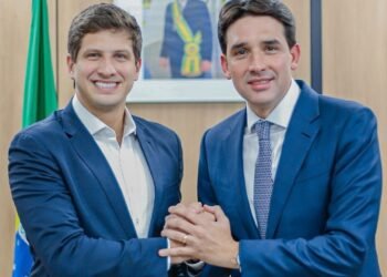 Silvio Costa Filho elogia escolha de Victor Marques para a vice de João Campos