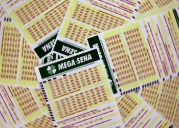 Mega-Sena acumula e prêmio vai a R$ 30 milhões