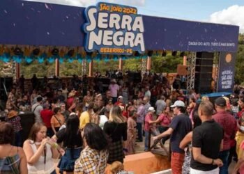 Gestores de Bezerros são multados pelo TCE após identificação de irregularidades no São João 2022  de Serra Negra