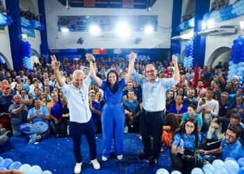 Informação antecipada pelo blog é confirmada com a oficialização da chapa Paulo Roberto e Edmo Neves em Vitória de Santo Antão Informação antecipada pelo blog é confirmada com a oficialização da chapa Paulo Roberto e Edmo Neves em Vitória de Santo Antão