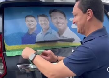 Recife: Material de campanha de Fred Ferreira, do PL,  sem Gilson e Bolsonaro 