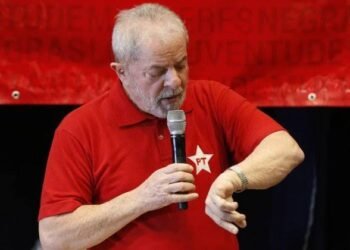TCU muda posicionamento e diz que Lula não precisa devolver relógio de R$ 60 mil que ganhou no primeiro mandato
