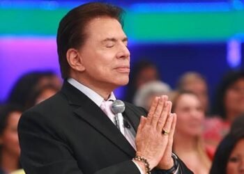 Silvio Santos, um dos maiores comunicadores da TV brasileira, morre aos 93 anos