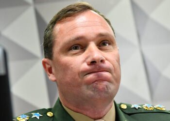 Exército tira promoção do ex-ajudante de ordens Mauro Cid e outros quatro militares