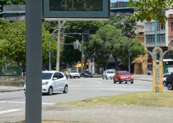 Inmet emite alerta laranja para onda de calor em 10 estados e no DF