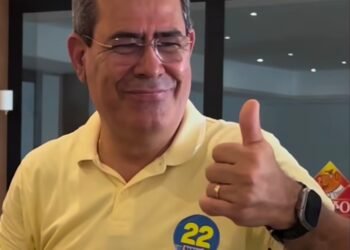 Prefeito de Jaboatão dos Guararapes levanta suspeitas ao prometer “pesquisa bombada” em discurso político Prefeito de Jaboatão dos Guararapes levanta suspeitas ao prometer “pesquisa bombada” em discurso político