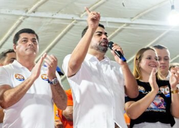 Chã Grande: multidão lota comício de Sandro e Professor Joel em nova demonstração de força do grupo de Diogo Alexandre