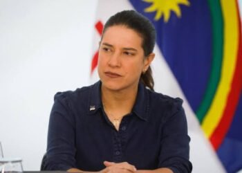 Caos na saúde: até onde vai o abandono do povo pernambucano, Raquel Lyra?
