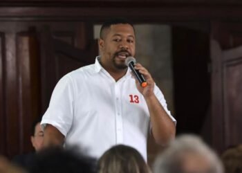 Olinda: derrotado nas urnas neste domingo, petista Vinicius Castello já afirmou que “crentalhada deveria ser extinta” ao se referir a evangélicos na pandemia