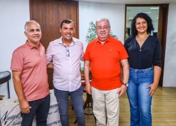 Aldo Lamassa prestigia lançamento do Natal em Gravatá em sinal de apoio à gestão do prefeito Joselito Gomes