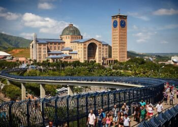 Via Dutra terá efetivo da PRF reforçado para a festa da Aparecida