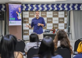 Workshop sobre eficiência financeira no setor hoteleiro trabalha cultura de alta performance em Gravatá