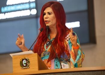 Gleide Angelo alerta para crise no sistema penitenciário de Pernambuco e cobra nomeação de policiais penais 