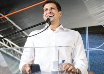 TCE aponta superfaturamento de R$ 7,8 milhões em obra de João Campos, que será julgado por primo