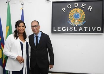 Silmara Enfermeira toma posse como vereadora de Gravatá e reafirma mandato técnico com olhar prioritário para a saúde