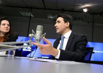 Ministro Silvio Costa Filho prevê maior entrega de aeroportos dos últimos 10 anos em 2025