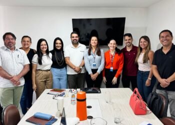 Chã Grande: gestão Sandro Advogado debate parceria com o SENAI em busca de programa de qualificação profissional para o município 