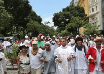 Intolerância religiosa: Disque 100 registra 2,4 mil casos em 2024