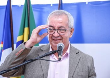 Sextou com dinheiro na conta: Prefeito Padre Joselito anuncia pagamento do salário de janeiro aos servidores públicos de Gravatá