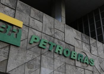 Petrobras convocará mais 1.780 aprovados em concurso de nível técnico