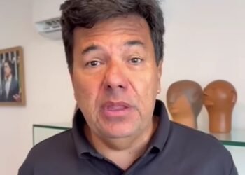 Mendonça sobre recuo do governo Lula em monitoramento do PIX: espero que não volte com mais uma tentativa de cobrar impostos dos mais pobres para gastar nos janjapalooza da vida “