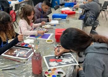 Programa Fábricas de Cultura tem vagas para mais de 800 cursos em SP