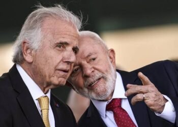 A incerteza sobre o futuro de José Múcio, alvo constante do fogo amigo petista