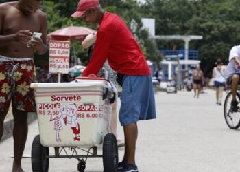 Cidade do Rio de Janeiro atinge nível 4 de calor nesta segunda-feira