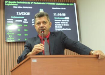 Câmara de Chã Grande aprova urgência para reajuste de 6,27% no piso salarial dos professores