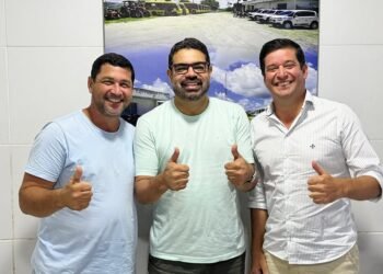 Referência: Em Chã Grande, Sandro Advogado recebe prefeitos de Primavera e Xexéu para troca de experiências em gestão pública 